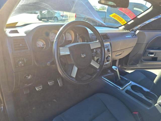 Dodge Challenger R/t Image 7