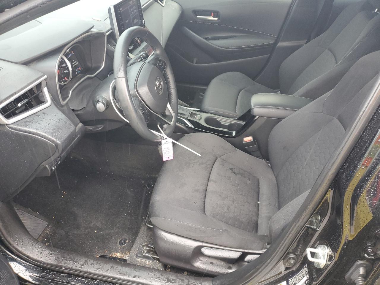 Toyota Corolla Se Image 6