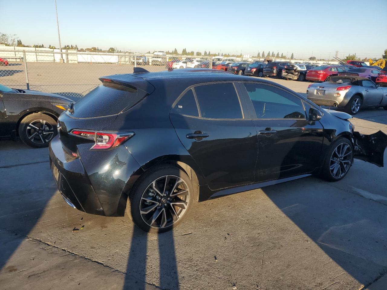 Toyota Corolla Xse Image 5