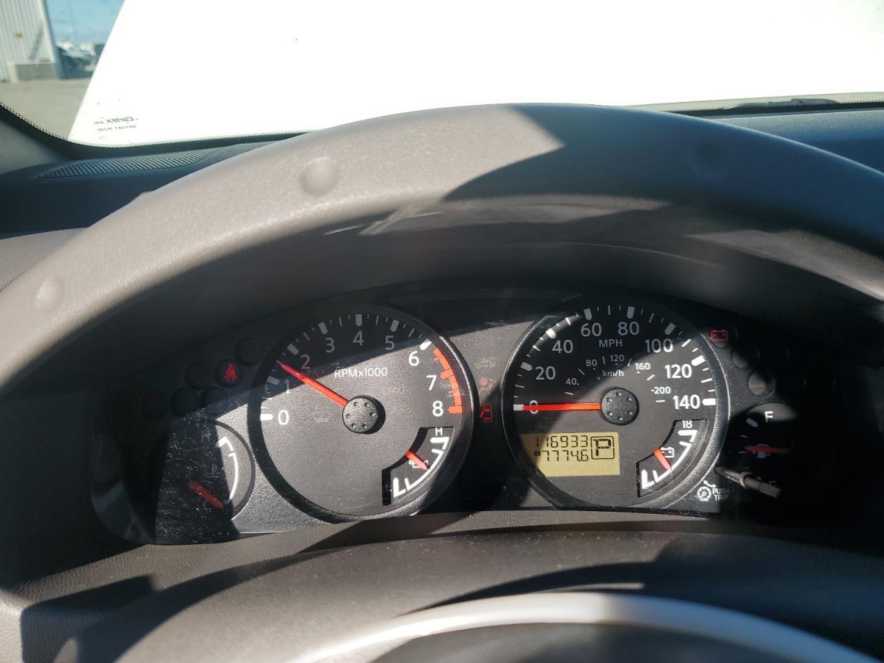 Nissan Frontier S Image 11