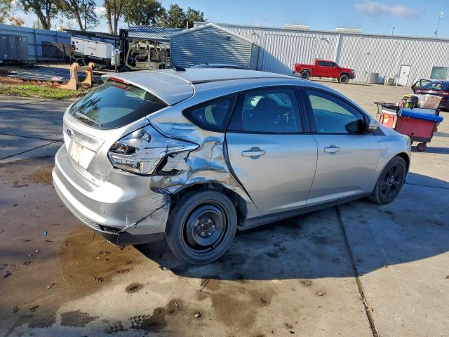 Ford Focus Se Image 2