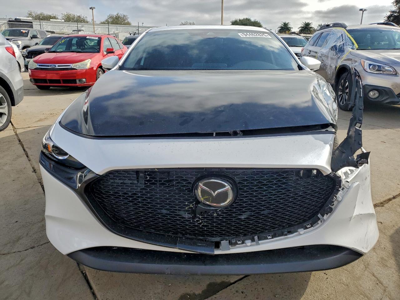 Mazda 3 Preferred Image 5