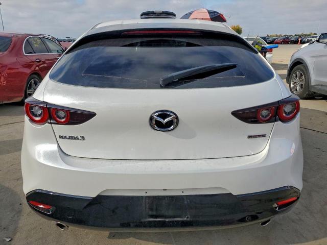 Mazda 3 Preferred Image 7