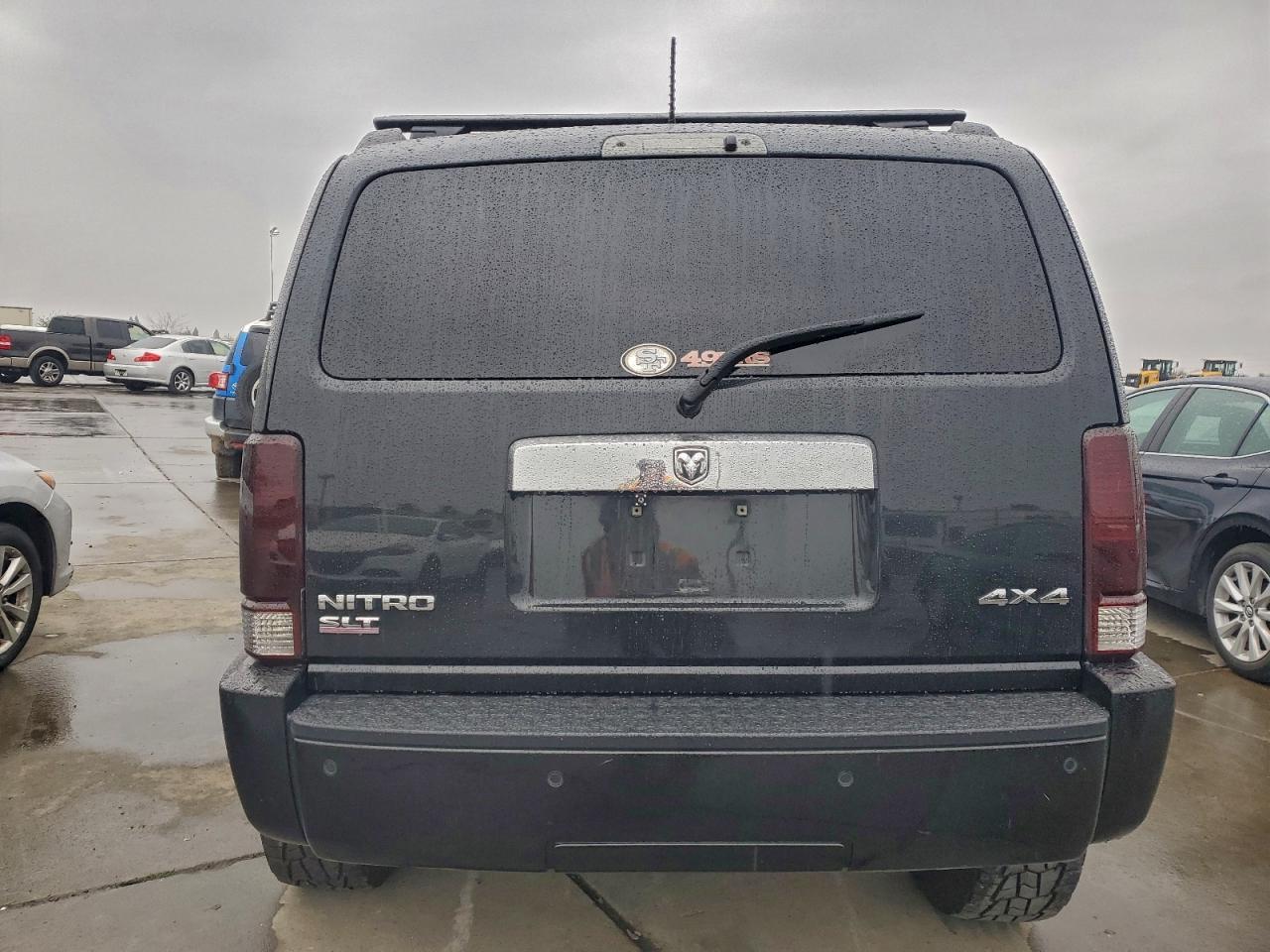 Dodge Nitro Slt Image 6