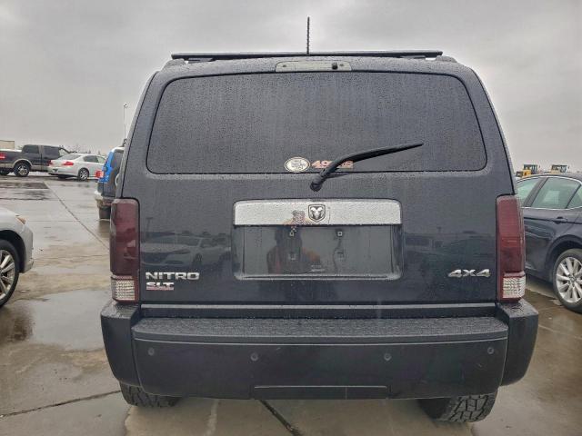 Dodge Nitro Slt Image 6