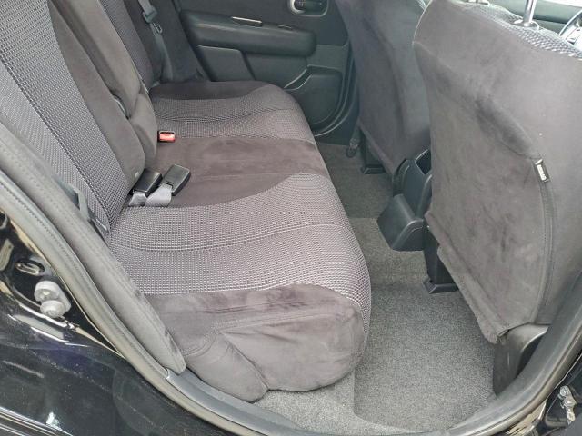 Nissan Versa S Image 2