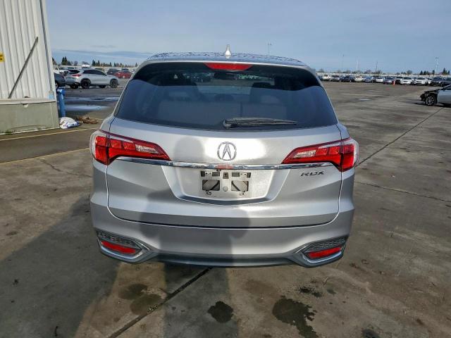 Acura RDX Image 4