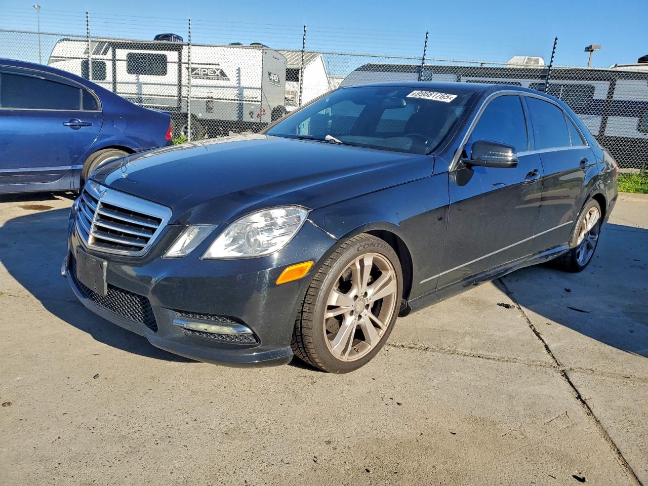 Mercedes-Benz E-Class 350 Image 1