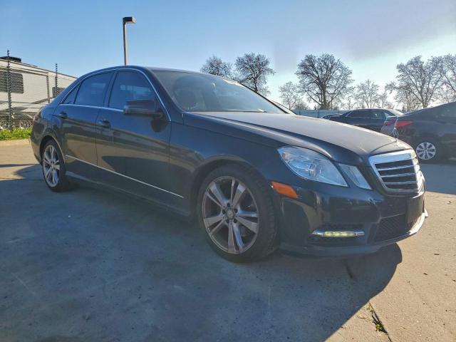 Mercedes-Benz E-Class 350 Image 2