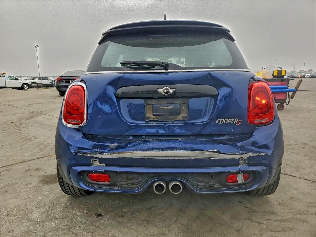 MINI Cooper S Image 12