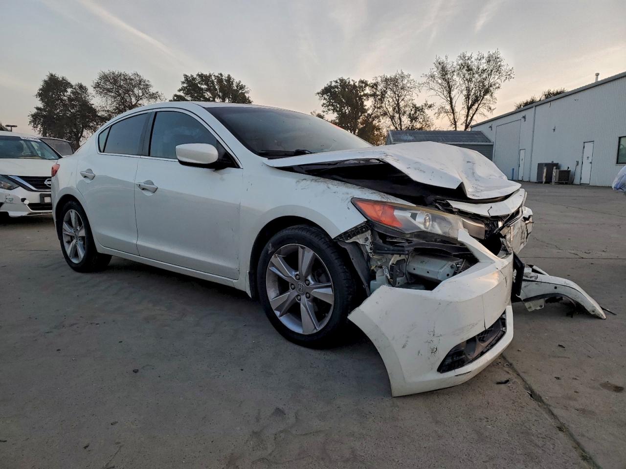 Acura ILX 20 Tech Image 3