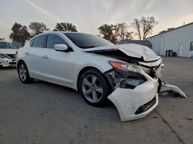 Acura ILX 20 Tech Image 3