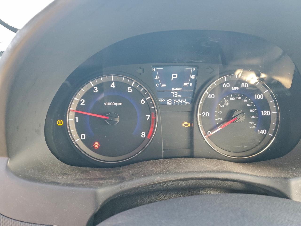 Hyundai ACCENT Gls Image 10