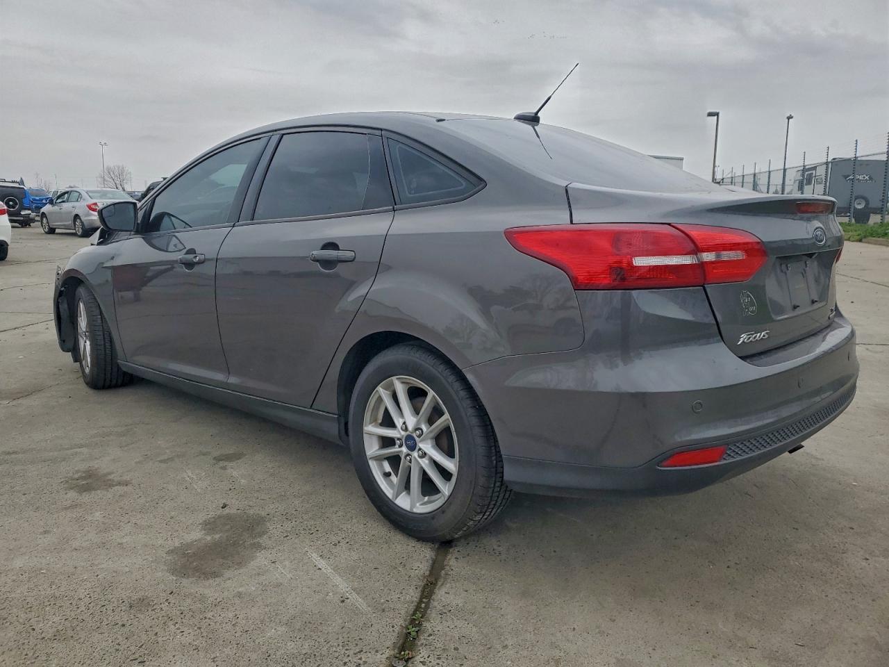 Ford Focus Se Image 2