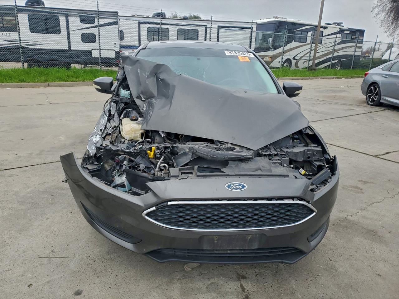 Ford Focus Se Image 4