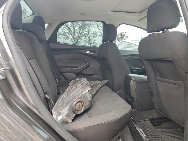 Ford Focus Se Image 7