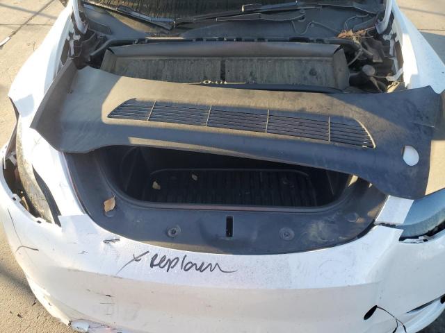 Tesla Model Y Image 10