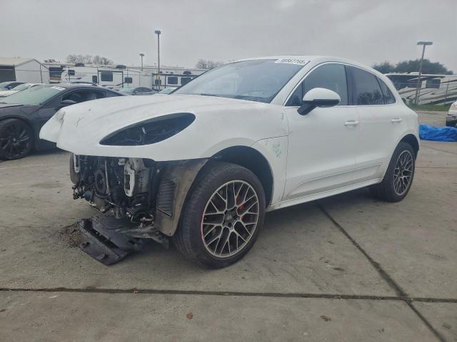  Salvage Porsche Macan