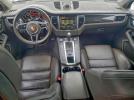 Porsche Macan Turbo Image 8