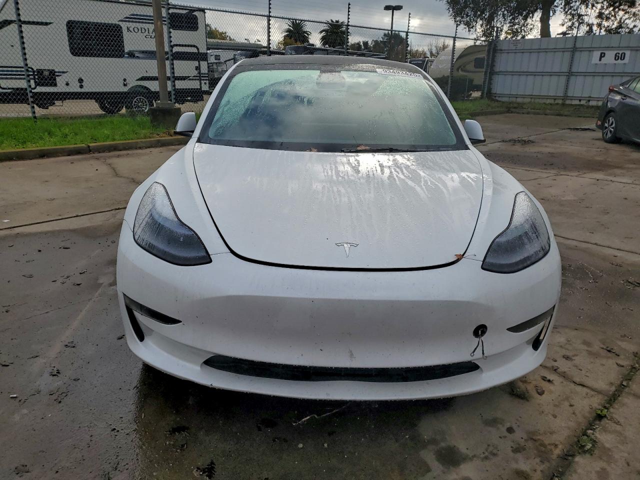 Tesla Model 3 Image 4