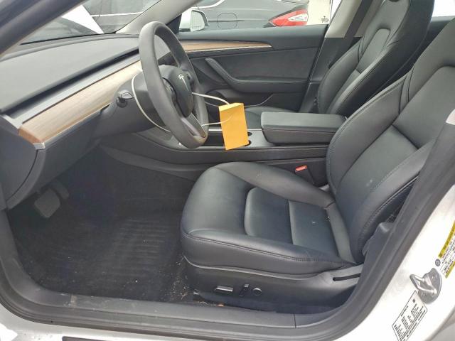 Tesla Model 3 Image 5